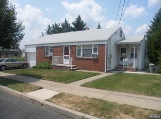 612 Jefferson St, Carlstadt, NJ 07072