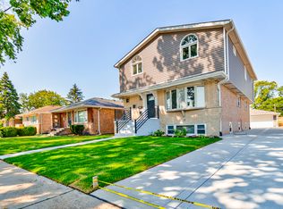 8032 Massasoit Ave, Burbank, IL 60459