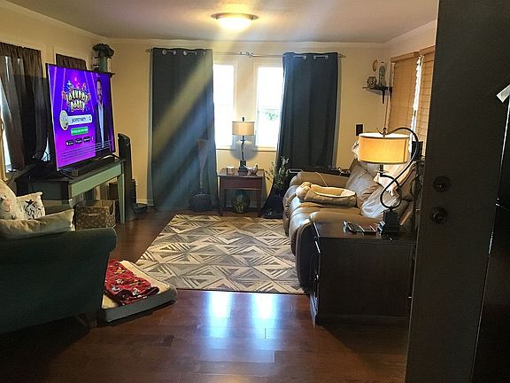 5th image of 118 Oakhill View Dr