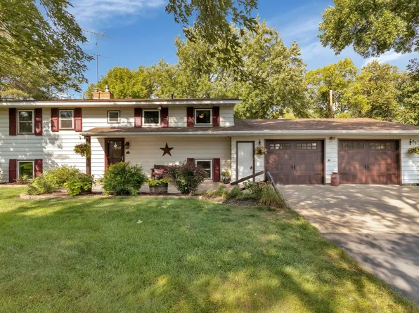 12450 235th St, Cold Spring, MN 56320