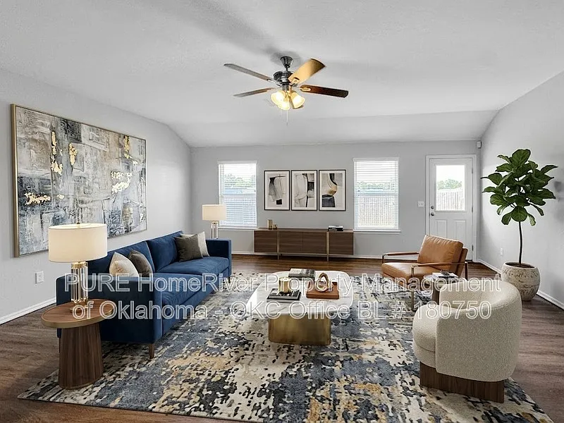 3 bed, 2.0 bath, 1707 sqft, $1,795 — Photo 3