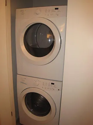 Rented by Bohemia Realty Group | media 35