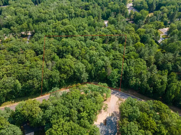 81-82 83 Hidden Hls, Houghton Lake, MI 48629