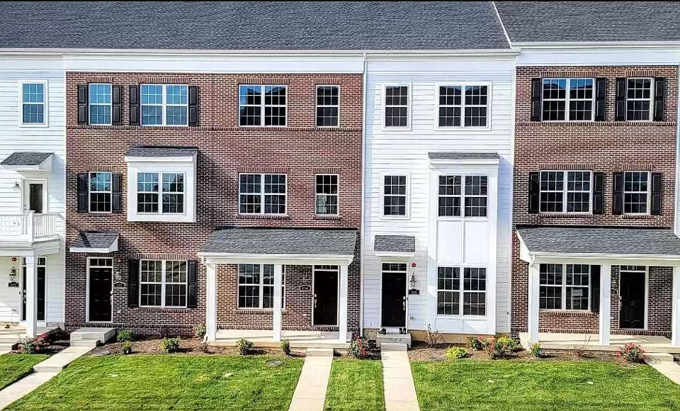 1st image of 111 Waterside Mews