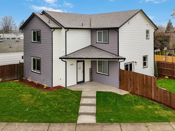 1569 Alabama Street, Longview, WA 98632