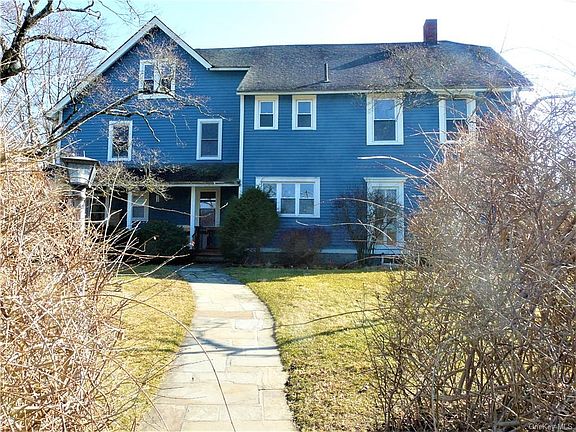 3rd image of 225 Underhill Ave