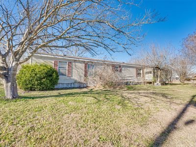 100 Zodiac Strait Rd, Ferris, TX, 75125