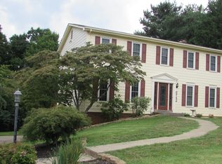 6742 Peach Tree Cir, Roanoke, VA 24018