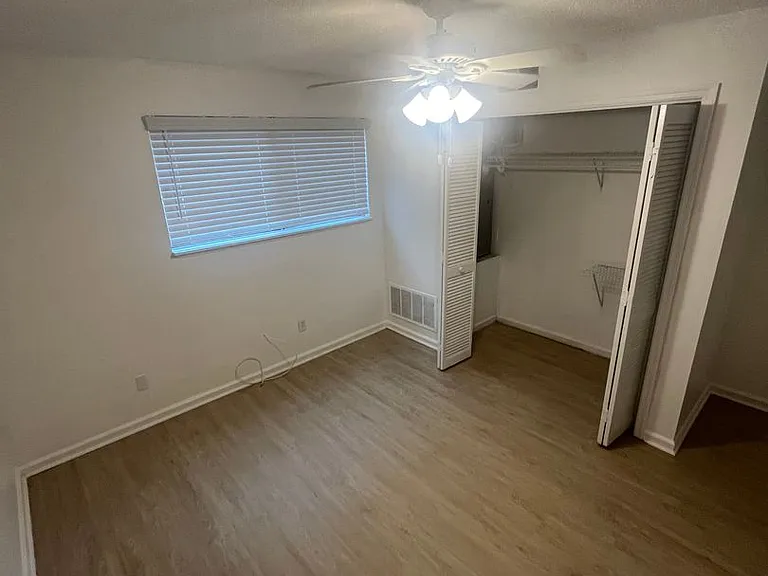 253 Hayden Rd — Photo 15