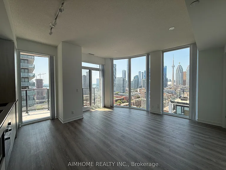180 Front St E #2910 — Photo 1