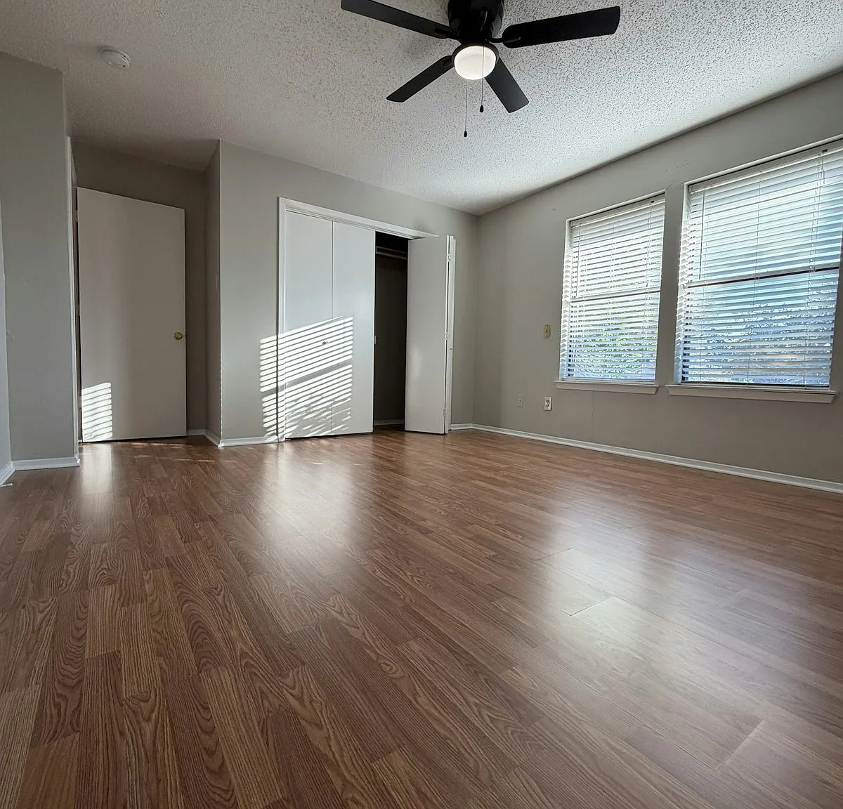 818 Betty Court, Unit B — Photo 3