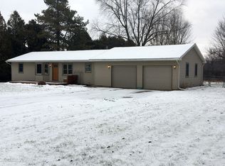 11867 Old Woodbury Rd, Laingsburg, MI 48848