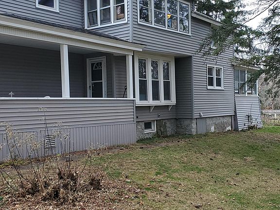 2nd image of 908 Tulip St #1