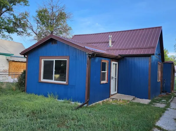 521 8th Ave S, Great Falls, MT 59405