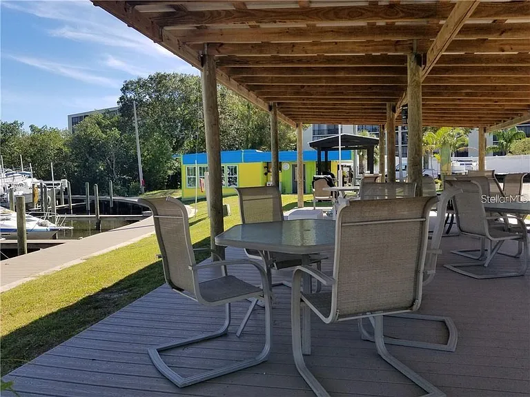 2700 Cove Cay Dr #1-6D — Photo 38