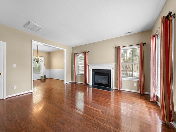 4th image of 5324 Bartram Pl