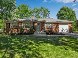 8936 The Fairways, Clarence, NY 14031