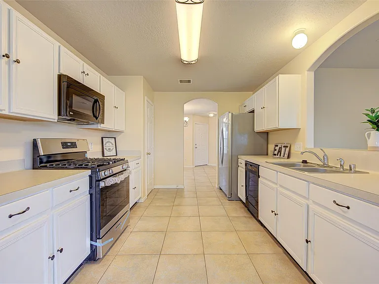 19815 Byron Meadows Dr — Photo 12