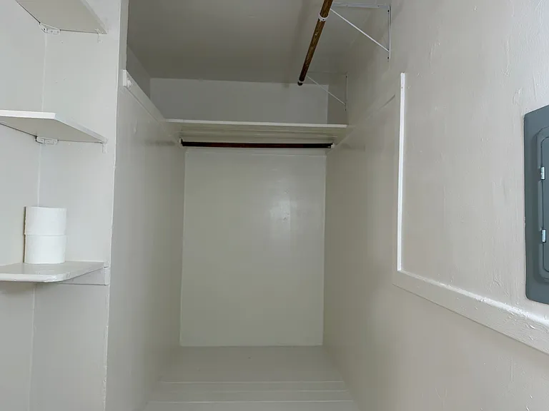 3962 Goldfinch St #1 — Photo 9