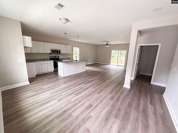 2nd image of 1120 Newnham Dr