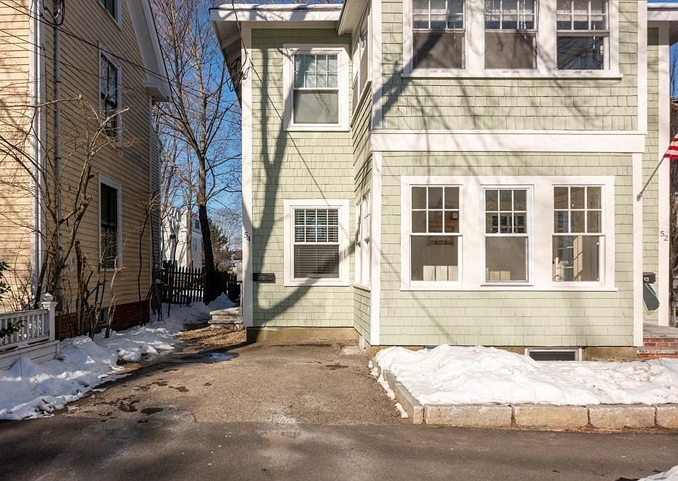 1st image of 54 Marlboro St #1