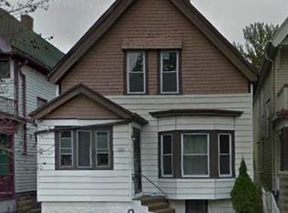 3289 N 25th St, Milwaukee, WI