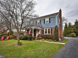 210 Wickford Rd, Havertown, PA 19083