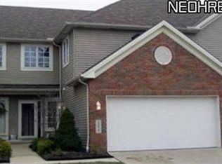 304 Buttermere Ln, Amherst, OH 44001