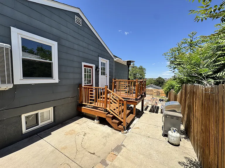 2745 W Archer Pl — Photo 26