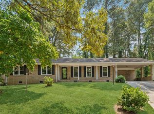 934 Norse Ct, Stone Mountain, GA
