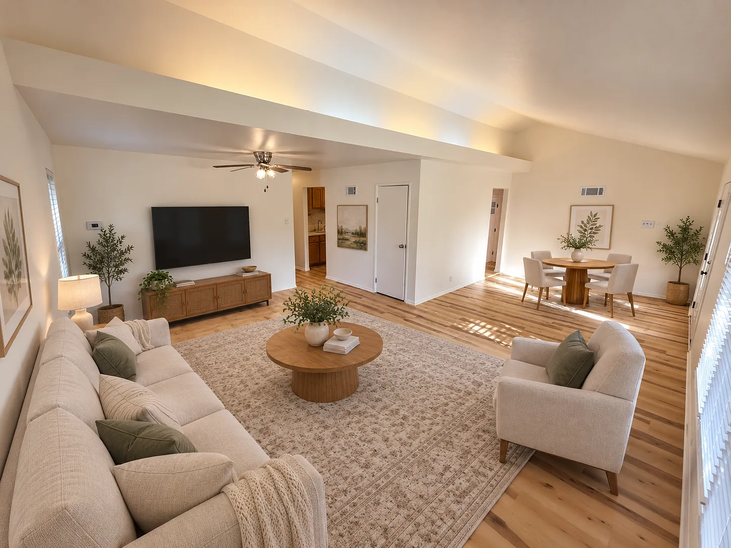 4 bed, 2069 sqft, $2,550 — Photo 2