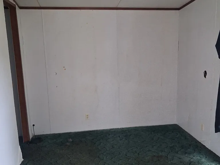 7600 W Military Dr — Photo 10