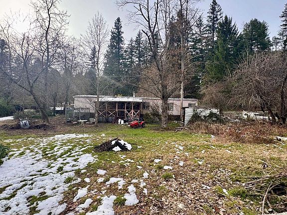 2nd image of 214 Buckhorn Rd