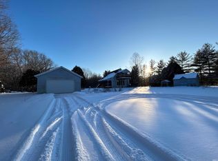 9511 Lost Bridge Rd W, Andrews, IN 46702