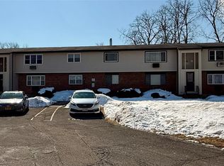 606 Parr Meadow Drive #6F, Newburgh, NY 12550