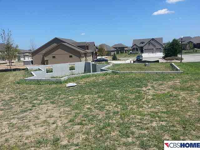 1st image of 7721 Ponderosa Dr