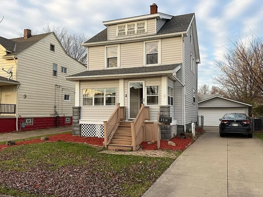 3-Bedroom Home for Rent in Parma — Photo 2