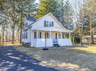 216 Consaul Rd, Albany, NY 12205