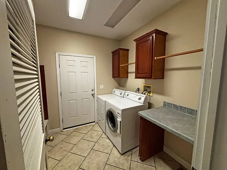 1600 Fort Bragg Rd #2 — Photo 24