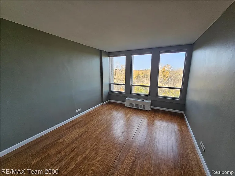 22700 Garrison St #709 — Photo 15