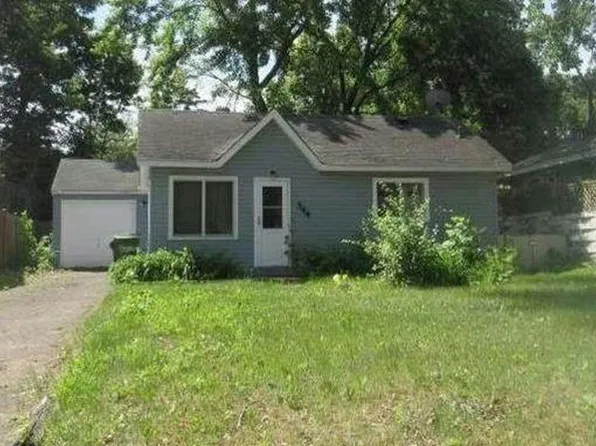 544 Fairmont St NE, Fridley, MN 55432