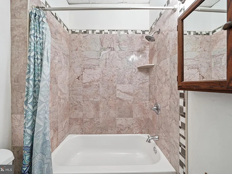 2224 S Broad St #1 — Photo 5