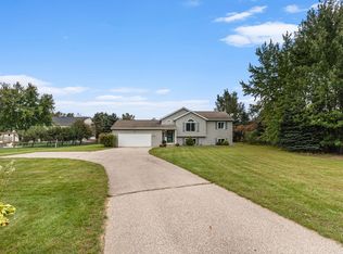 2771 140th Ave, Dorr, MI 49323