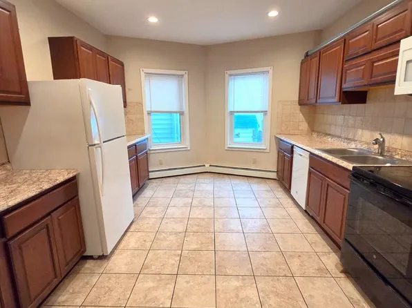 1340 Cranston St Suite 1, Cranston, RI 02920
