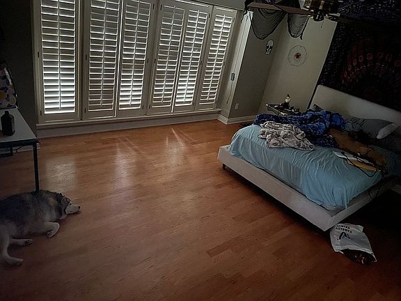 3rd image of 5310 Los Altos Ln