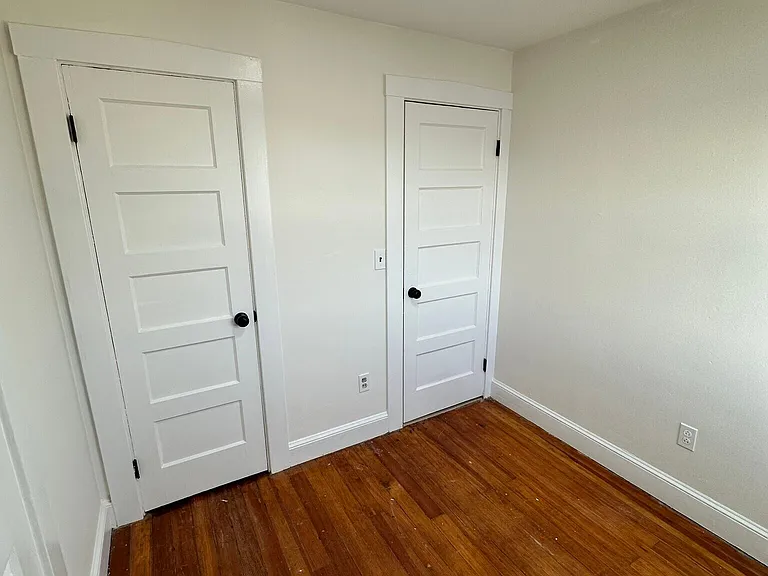493 Lynn St #4 — Photo 14