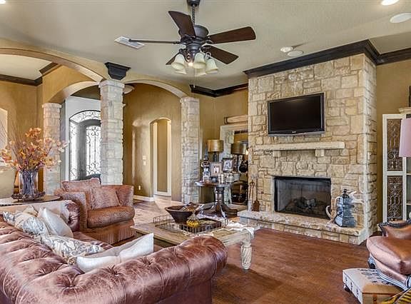 3rd image of 1605 Monterey Bay Ct