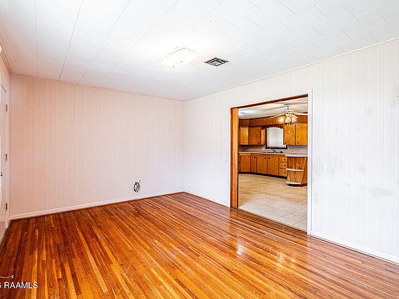 4th image of 108 Montgomery Dr
