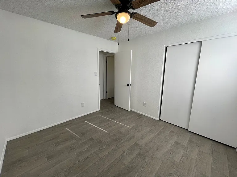 11348 E 24th Ln — Photo 22