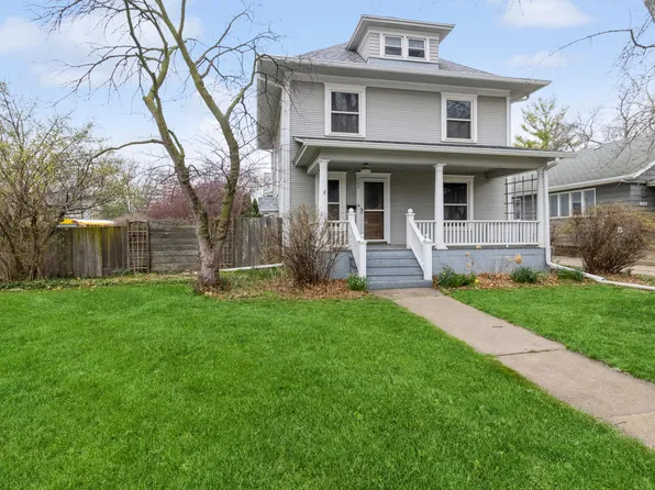 903 Grand Ave, Ames, IA 50010